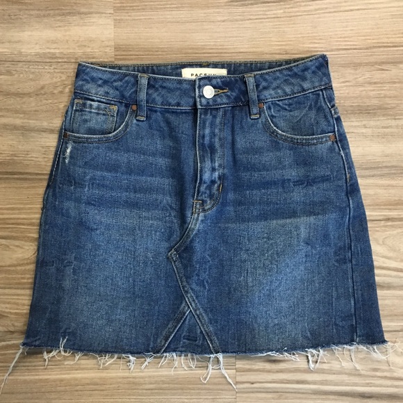 🔺SOLD🔻NWOT PacSun Medium Indigo Denim Skirt - Picture 2 of 4